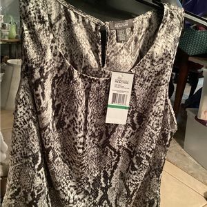 Kenneth Cole Reaction Large sleeveless animal print top black and white NWT